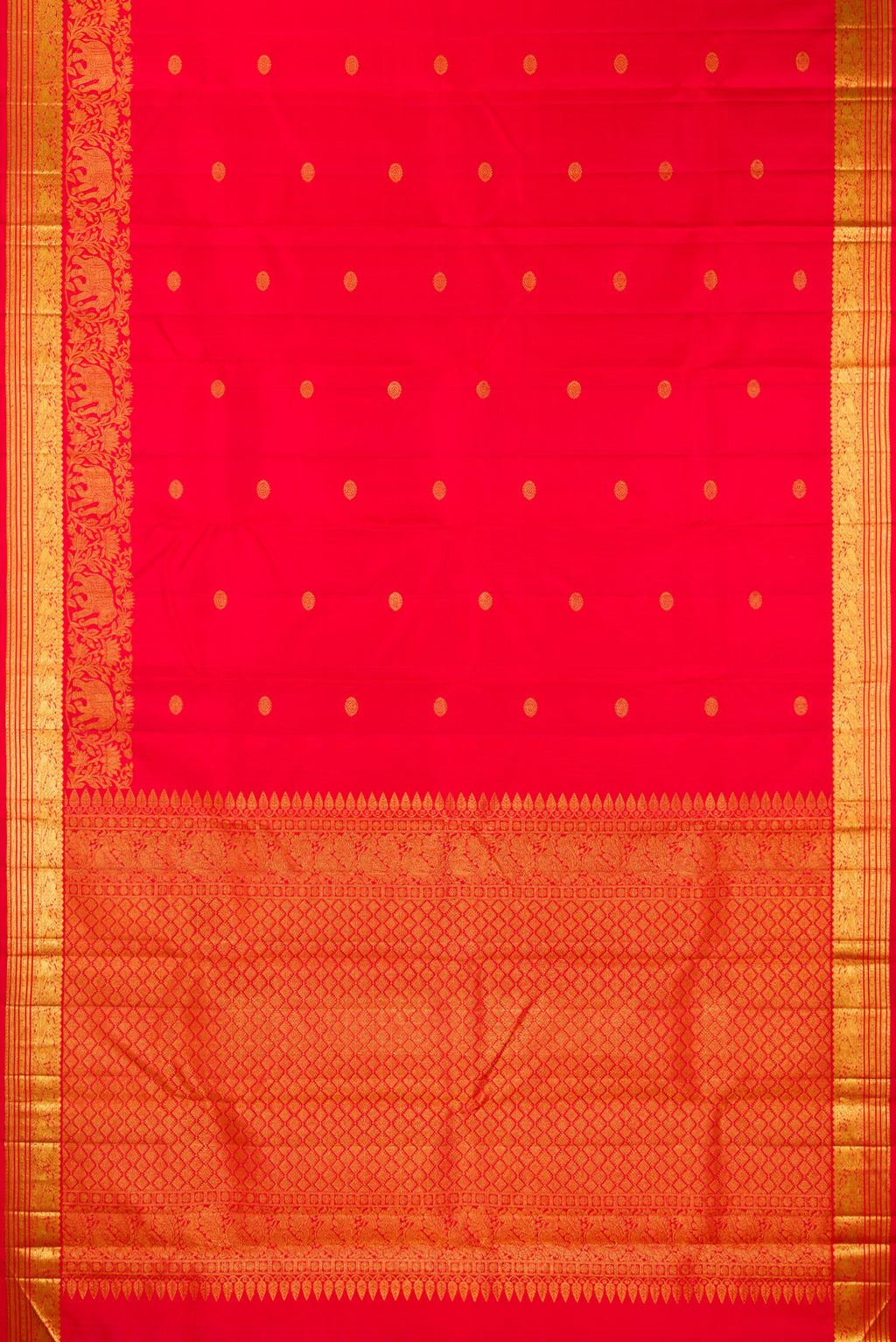 Flat view of Pure Silk Red Dual Tone Kanjivaram Saree with Zari Butta on the body and Fancy Border. 