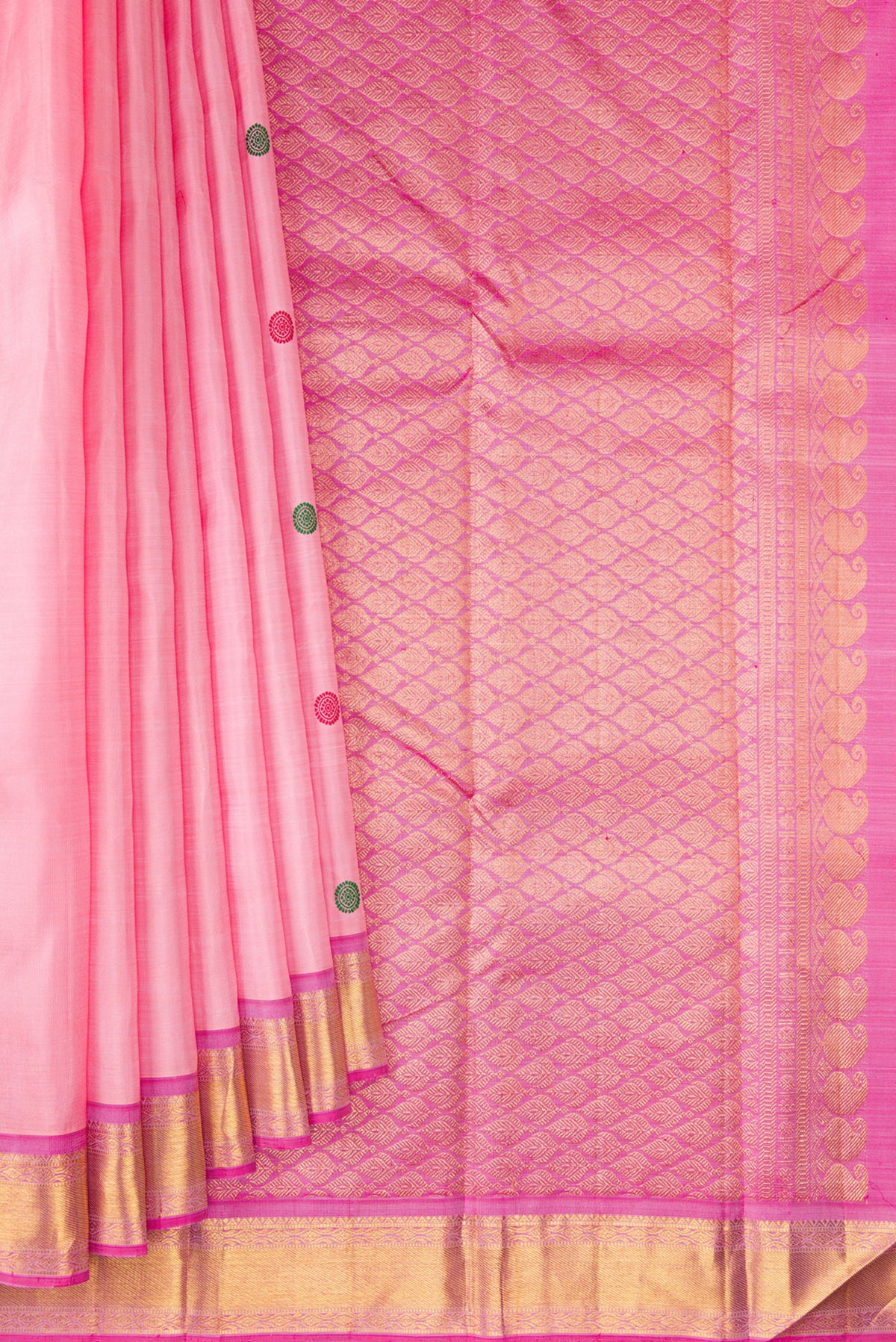 Pleats and pallu of Pure Silk Rose pink Kanjivaram Saree with Thread Butta on the body and Zari Border. 