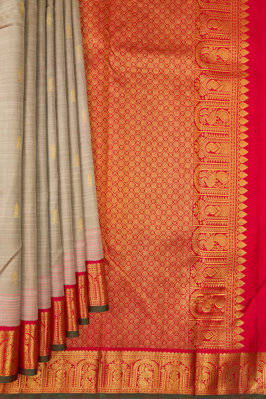 Pleats and pallu of Pure Silk Dark Beige Kanjivaram Saree with Zari Butta on the body and Zari Border. 