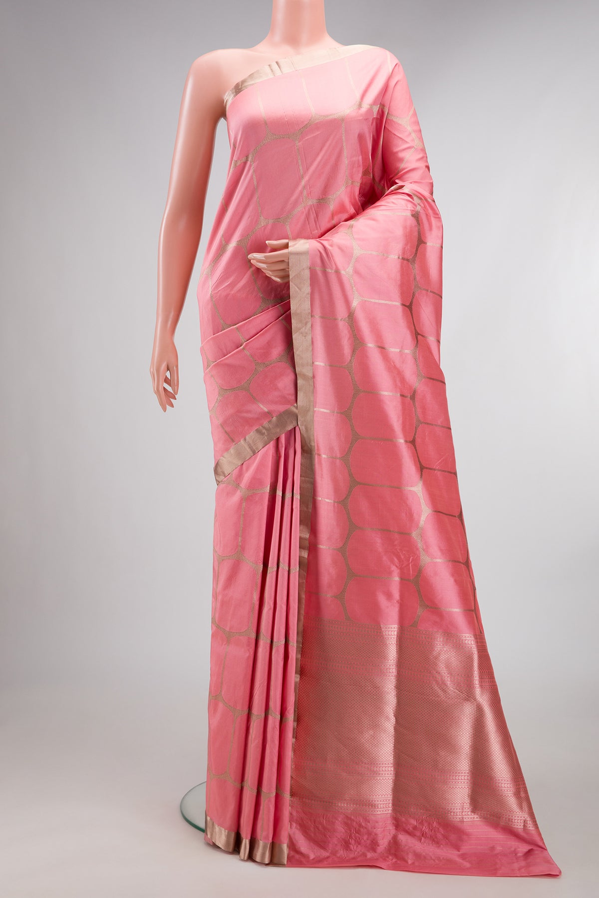 Pure Silk Pink Dual Tone Banarasi Saree with Zari Brocade on the body and Zari Border.  displayed on a mannequin
