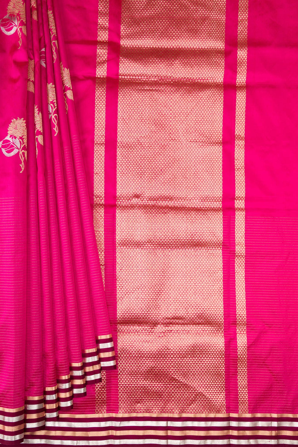 Pleats and pallu of Pure Silk Dark Pink Dual Tone Banarasi Saree with Zari Butta on the body and Fancy Border. 