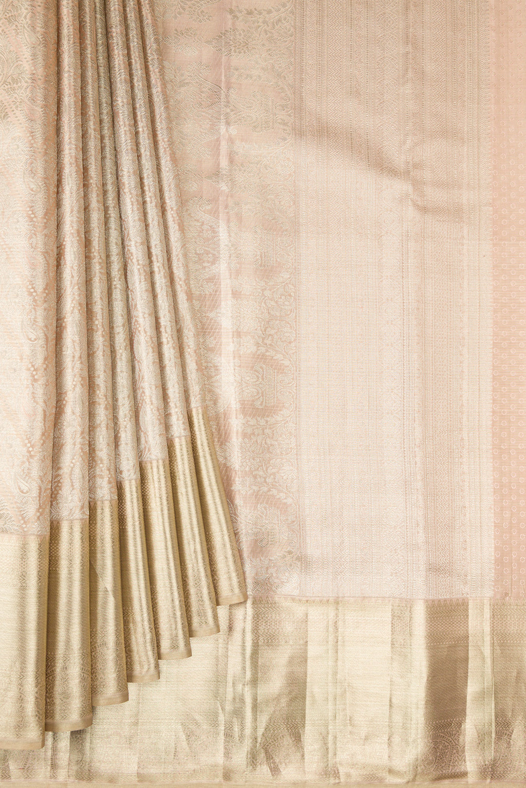 Pleats and pallu of Gold Dual Tone Kanjivaram Tissue Saree with Zari Brocade on the body and Zari Border. 