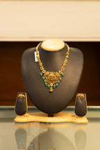 Kirtimukha Lakshmi Gold Necklace Set in 22 Kt