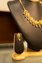 Lotus Bud Gold Necklace Set in 22 Kt