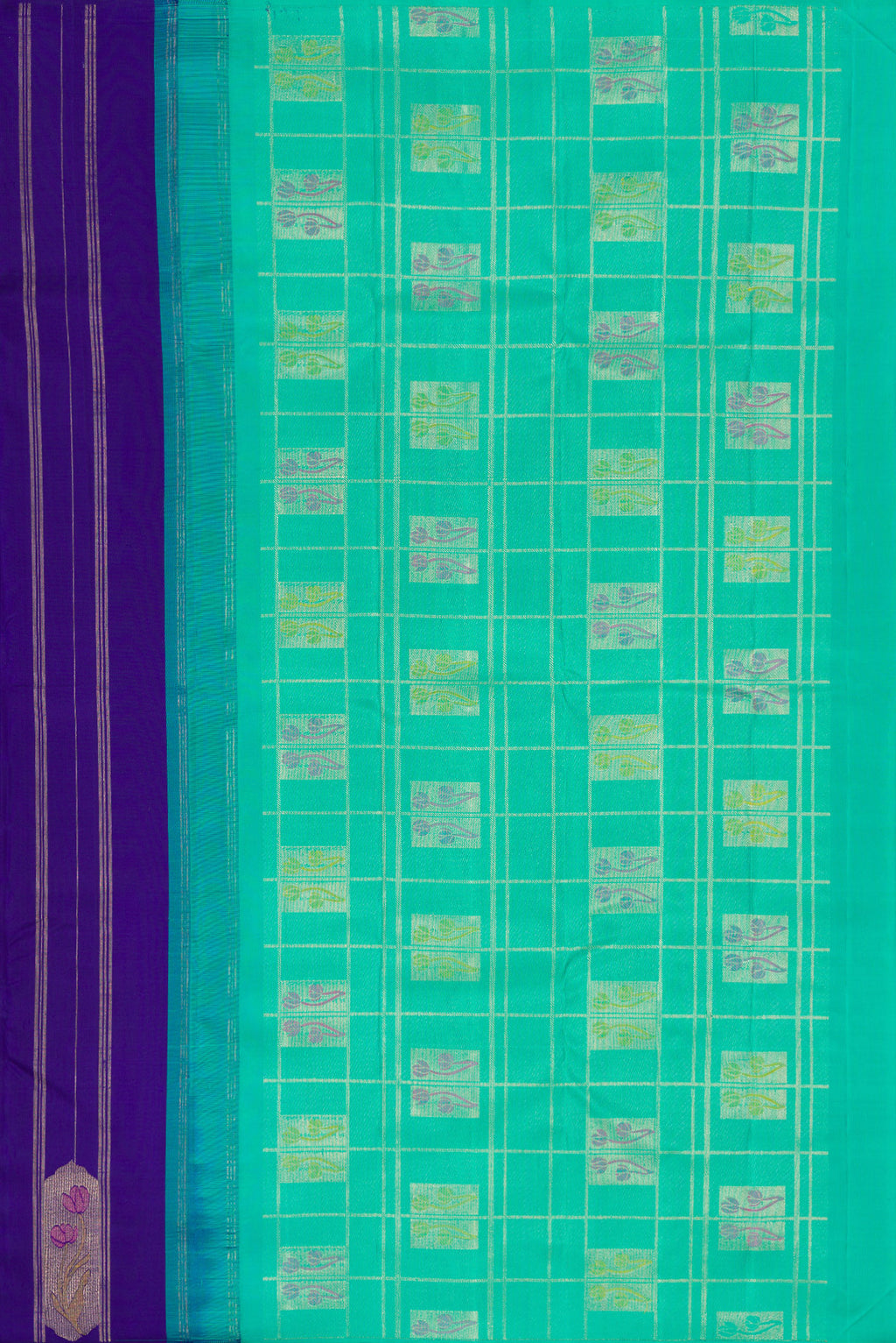 Close up image of the pallu of Royal Blue Dual Tone Kanjivaram Silk Saree with Stripes on the body and Fancy Border. 