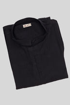 Close up blouse image of Black Pure Cotton Plain Body Mens Kurta