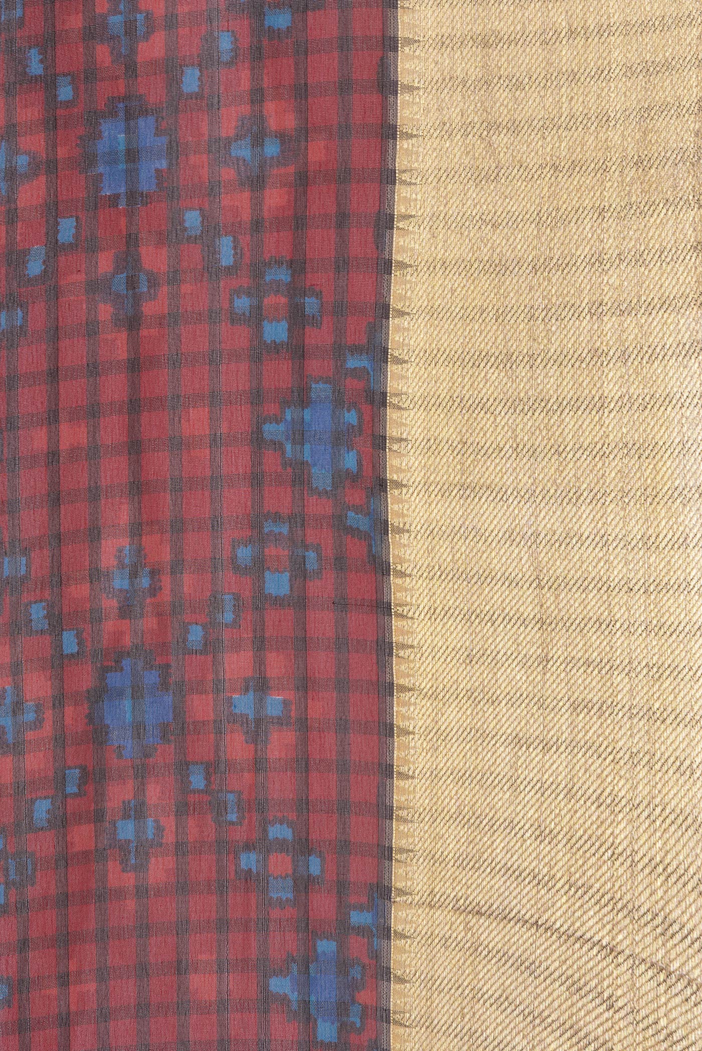 Border image of Maroon Dual Tone Mysore Georgette Saree with Printed design on the body and Zari Border. 