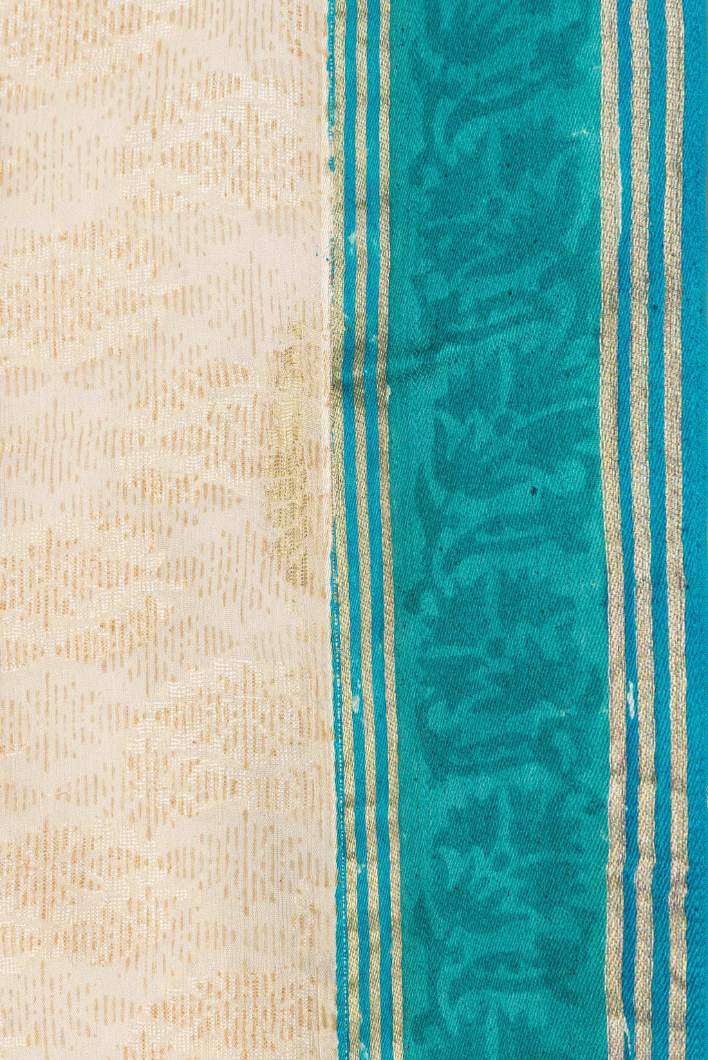 Border image of Beige Dual Tone Mysore Georgette Saree with Zari Butta on the body and Zari Border. 
