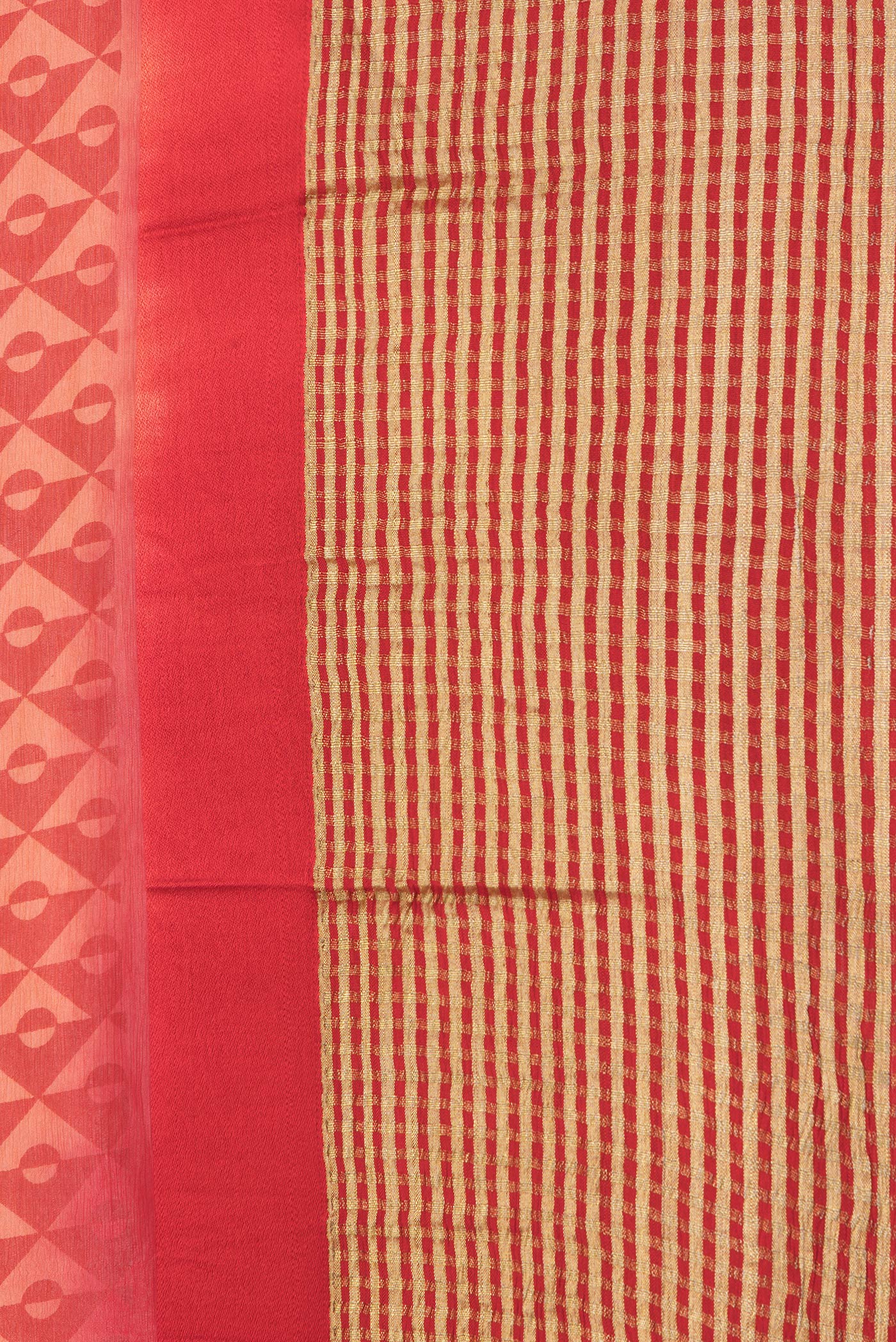 Border image of Red Dual Tone Mysore Chiffon Saree with Printed design on the body and Checks Border. 
