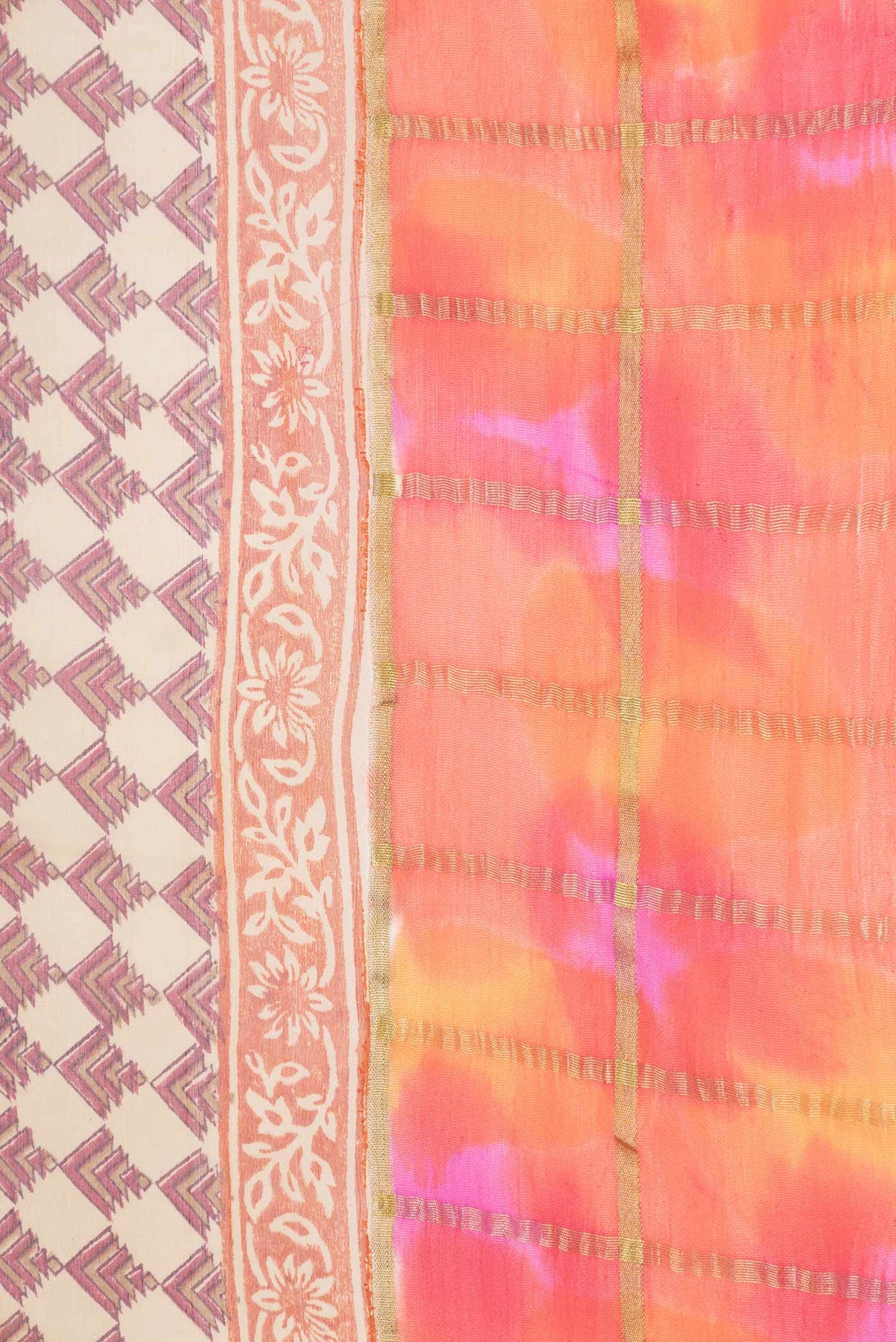 Border image of Beige Dual Tone Mysore Georgette Saree With Printed design on the body and Zari Border