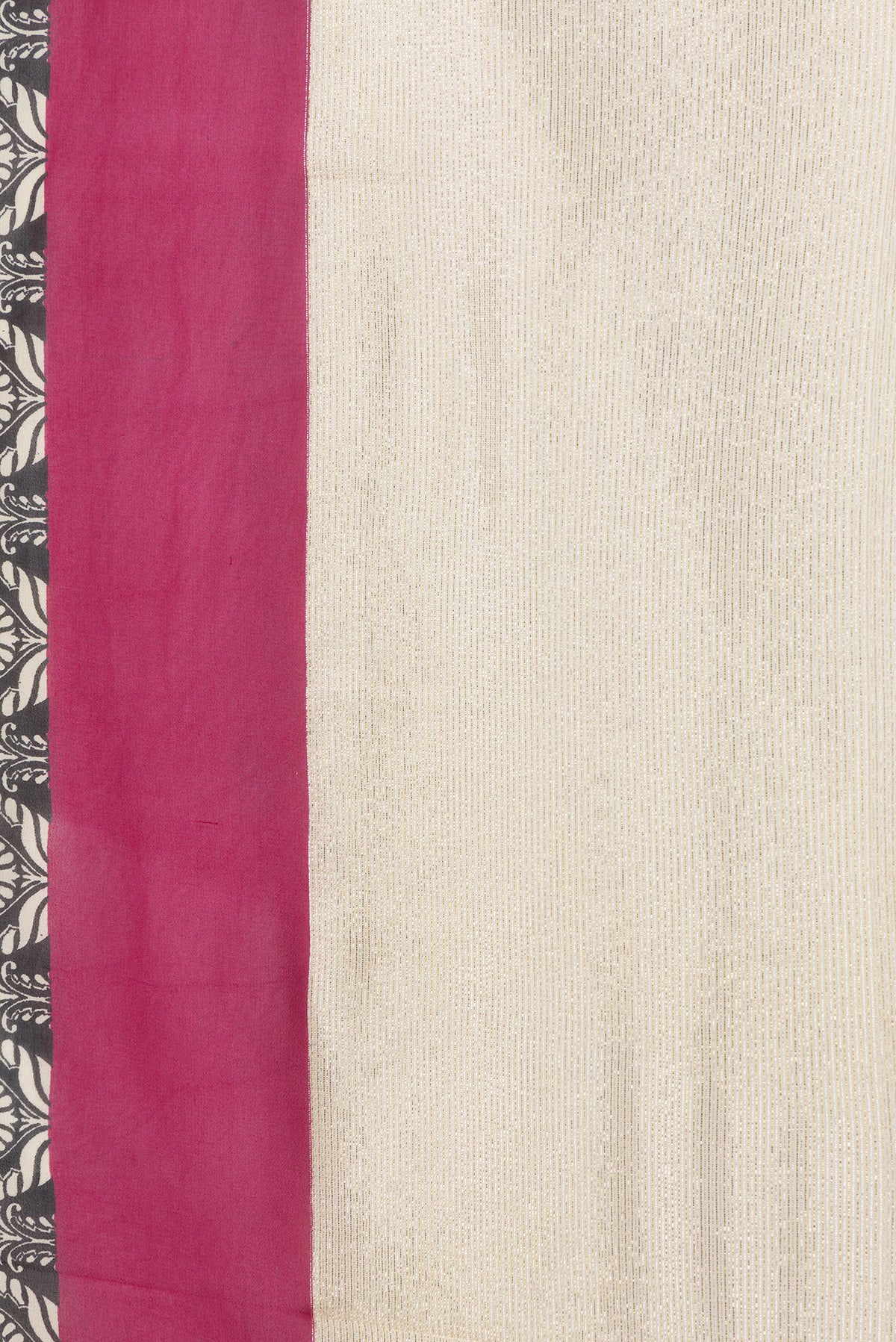 Border image of Black Dual Tone Mysore Georgette Saree with Printed design on the body and Zari Border. 