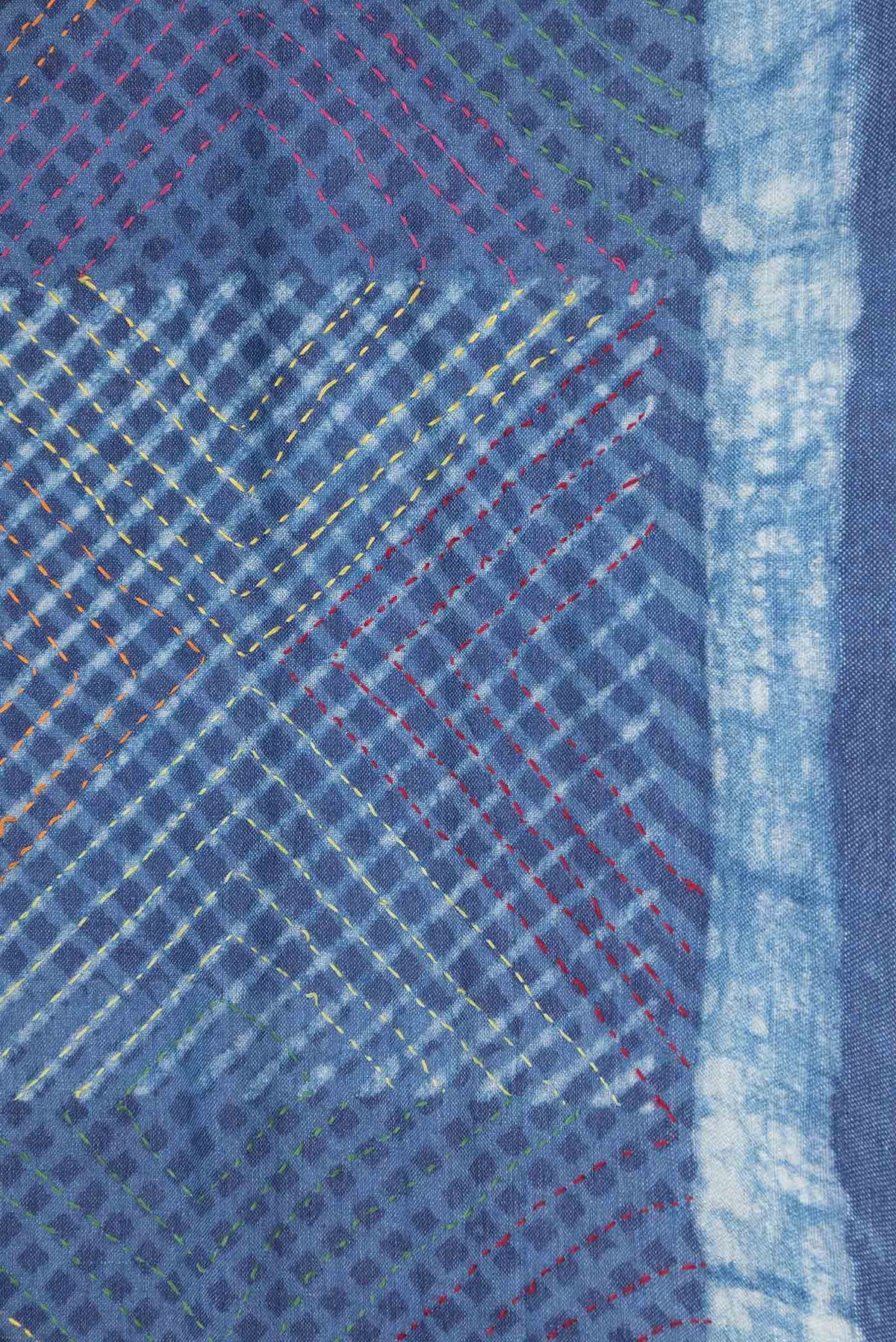 Border image of Blue Dual Tone Tussar Silk Saree with Printed design on the body and Printed Border