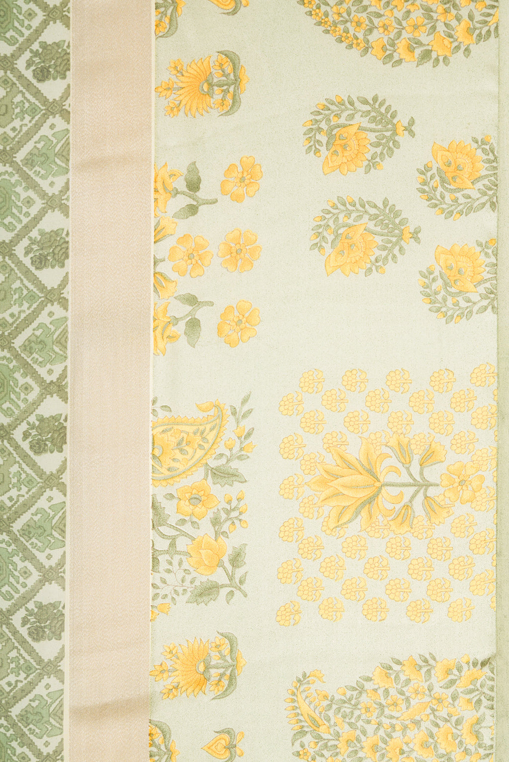 Border image of Green Dual Tone Mysore Crepe Saree with Printed design on the body and Printed Border. 