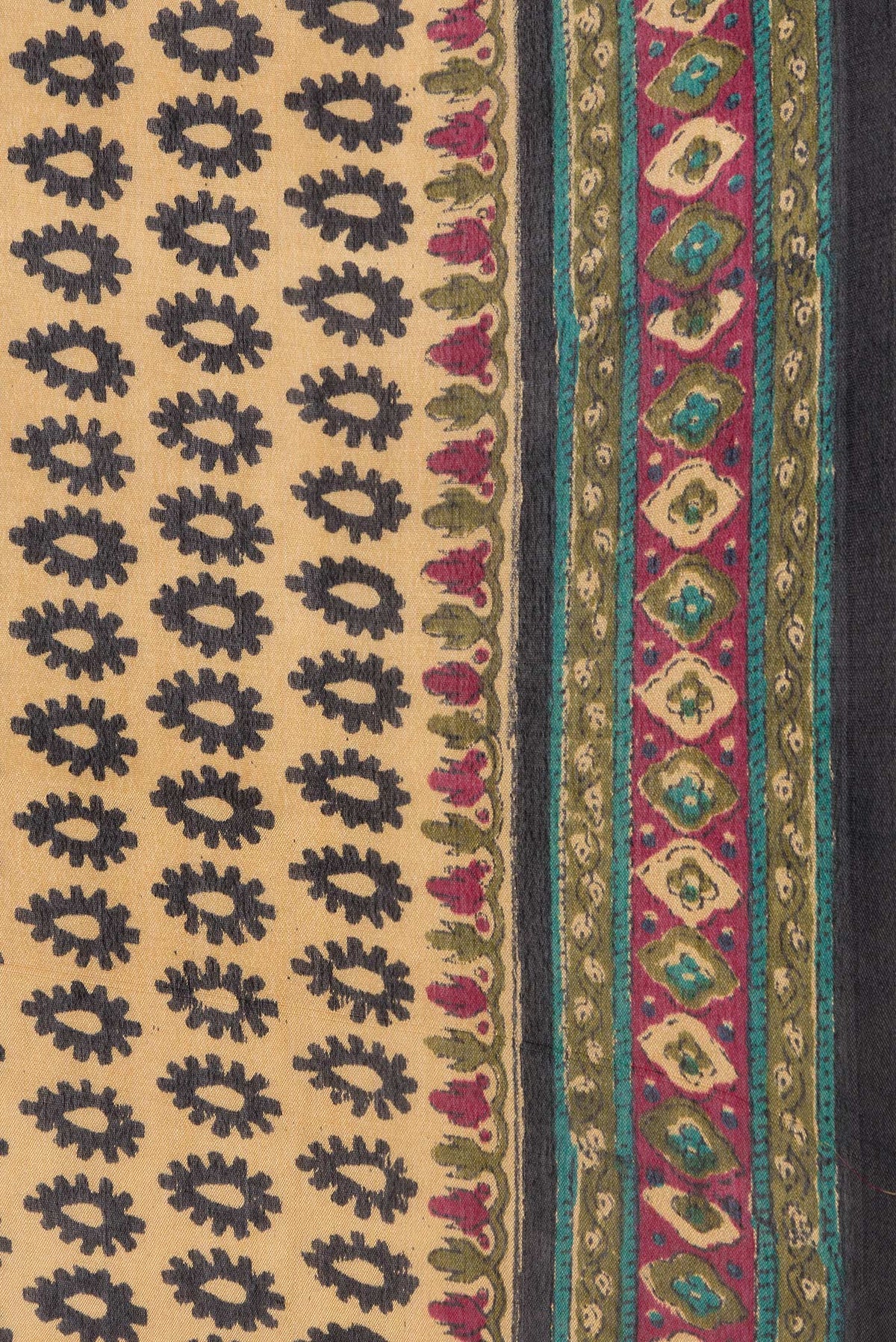 Border image of Sandal Dual Tone Crepe Saree with Printed design on the body and Printed Border. 