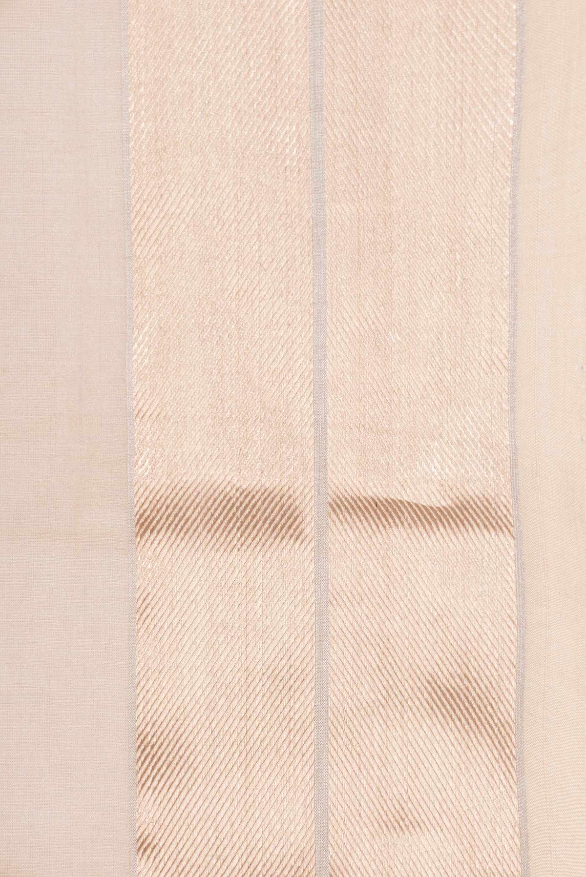 Border image of Beige Dual Tone Banarasi Saree with Zari Brocade on the body and Zari Border