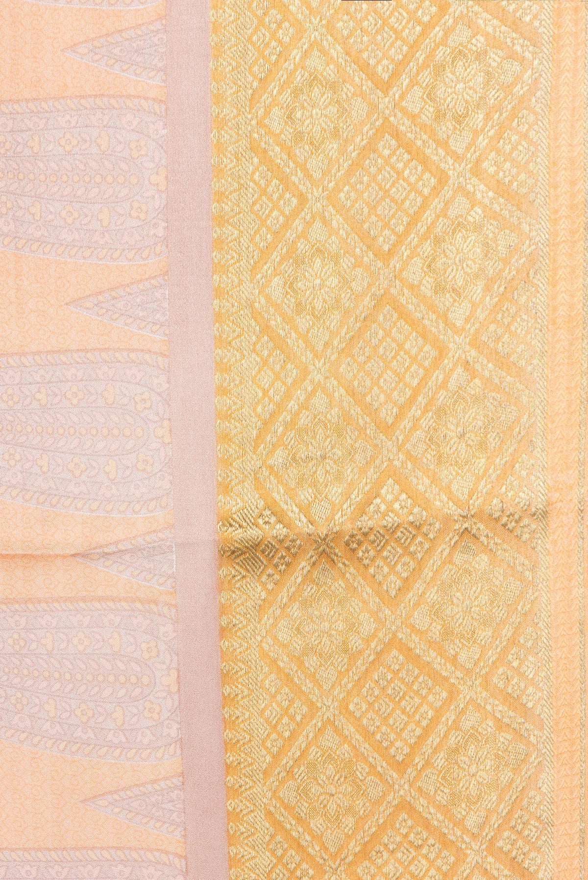 Border image of Peach Dual Tone Mysore Crepe Saree with Printed design on the body and Zari Border. 
