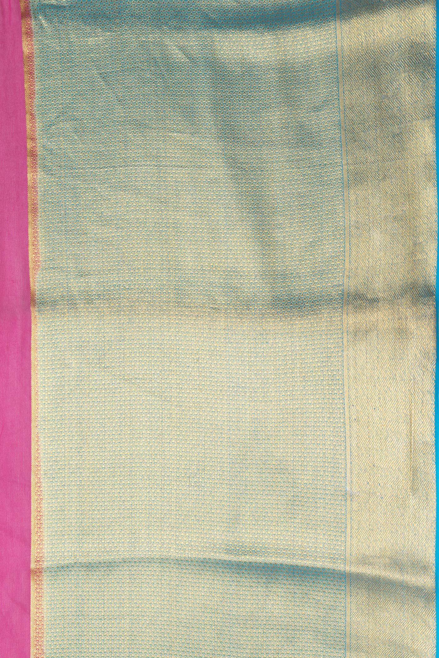 Border image of Pink Dual Tone Mysore Georgette Saree with Plain Body and Zari Border. 