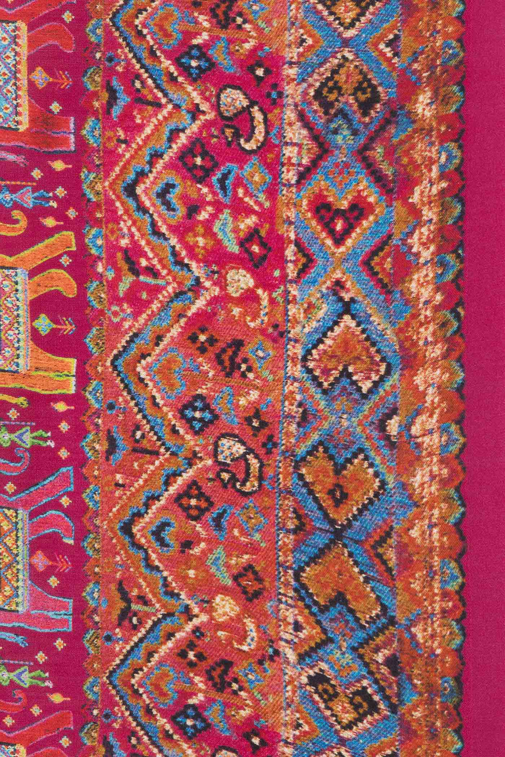 Border image of Pink Dual Tone Tussar Saree with Printed design on the body and Printed Border. 