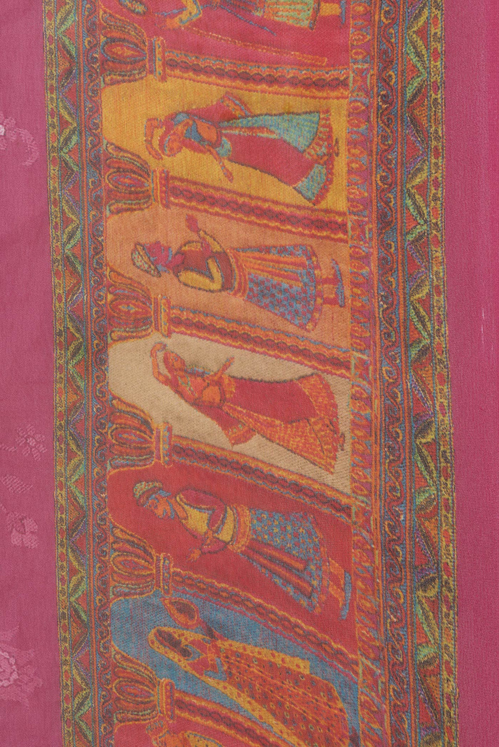 Border image of Pink Dual Tone Mysore Georgette Saree with Printed design on the body and Printed Border. 