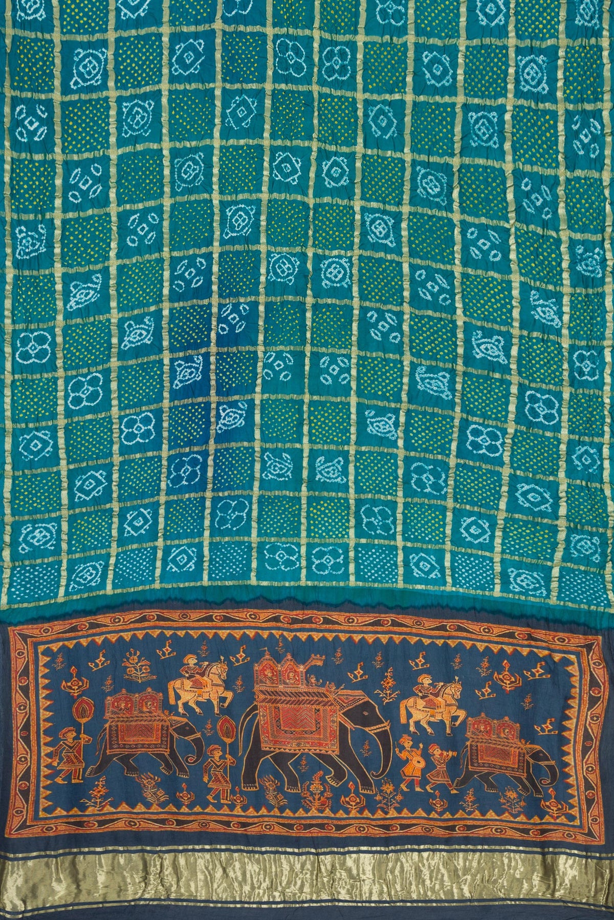 Flat view of Green Dual Tone Bandhani Silk Saree with Bandhani Print on the body and Without Border. 