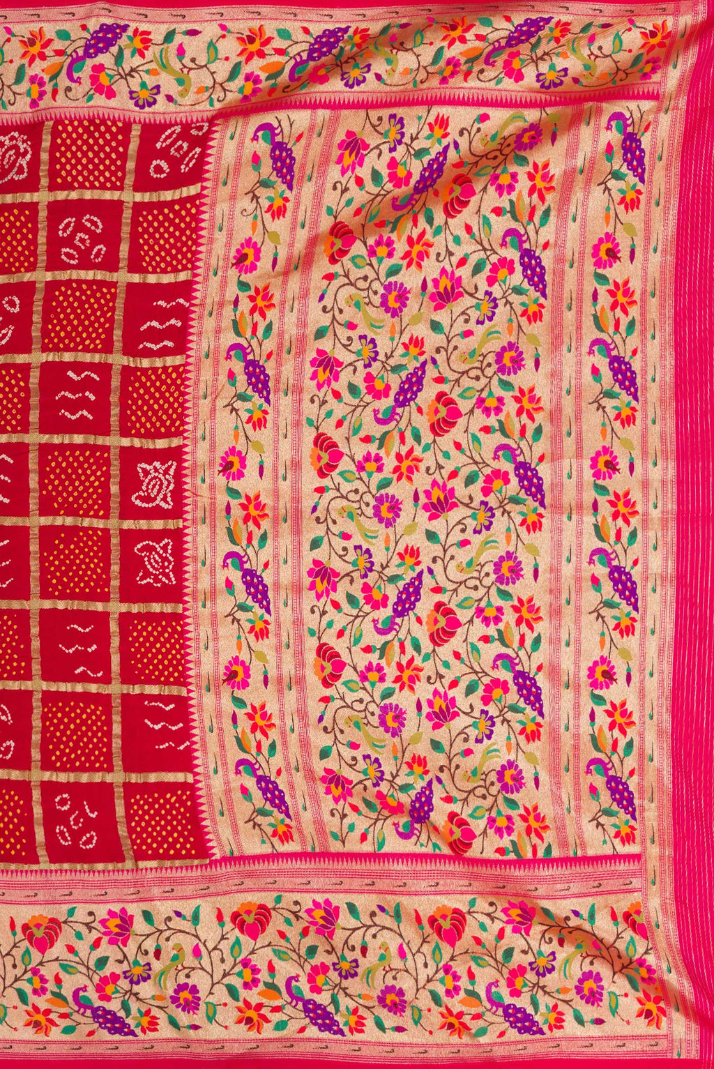 Close up image of the pallu of Red Dual Tone Bandhani Silk Saree with Bandhani Print on the body and Fancy Border. 