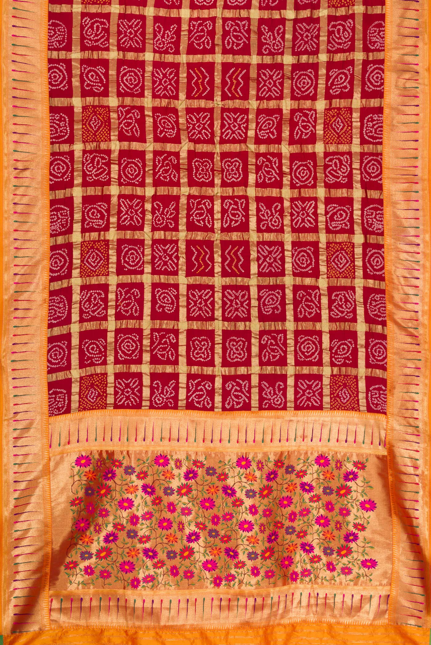 Flat view of Maroon Dual Tone Bandhani Georgette Saree with Bandhani Print on the body and Paithani Border. 