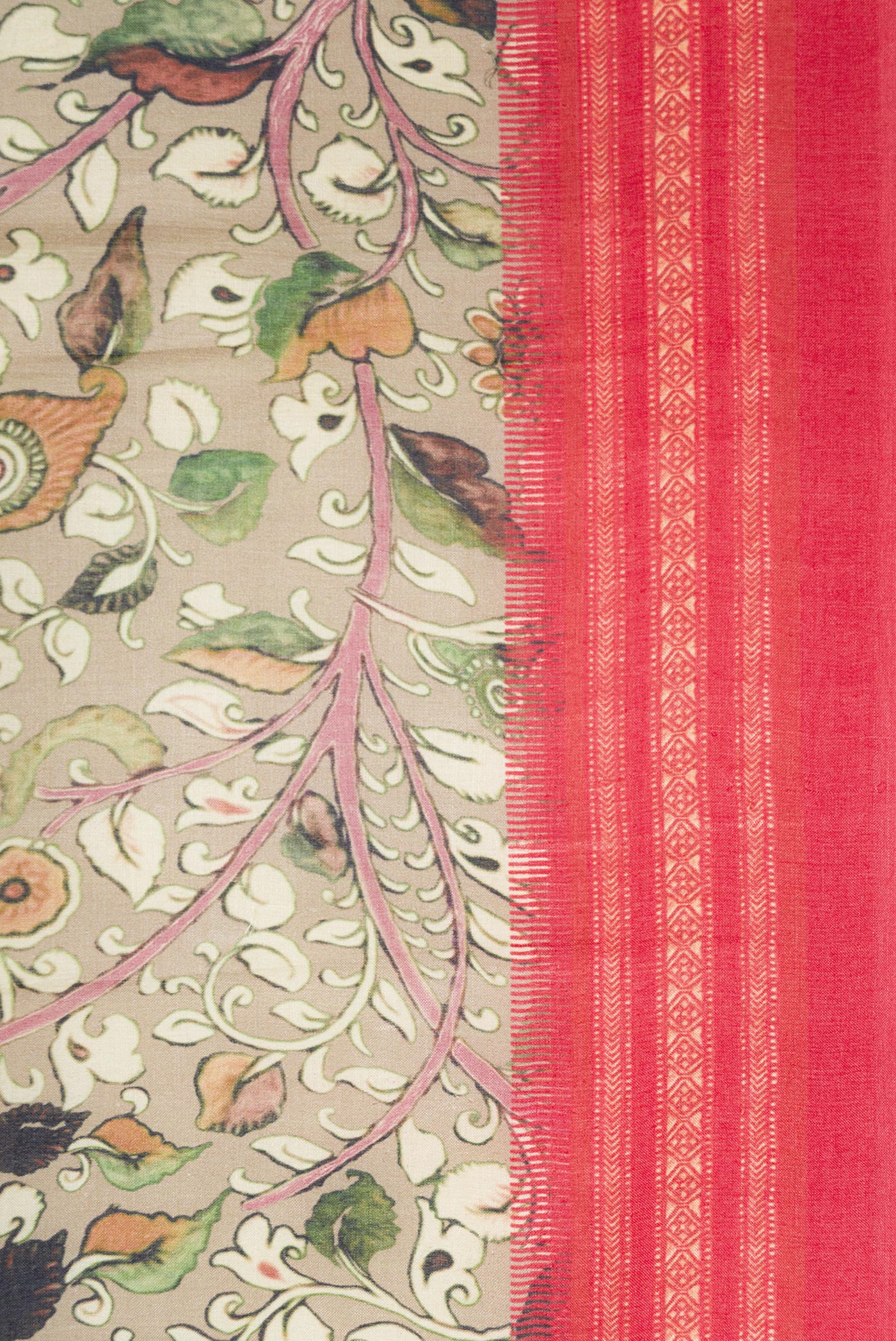 Border image of Dark Beige Dual Tone Printed Silk Saree with Printed design on the body and Thread Border. 
