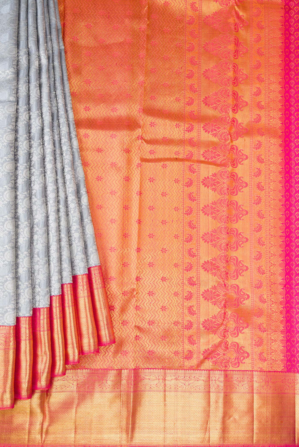 Pleats and pallu of Grey Dual Tone Kanchipuram Silk Saree with Jacquard With Zari Butta on the body and Zari Border. 