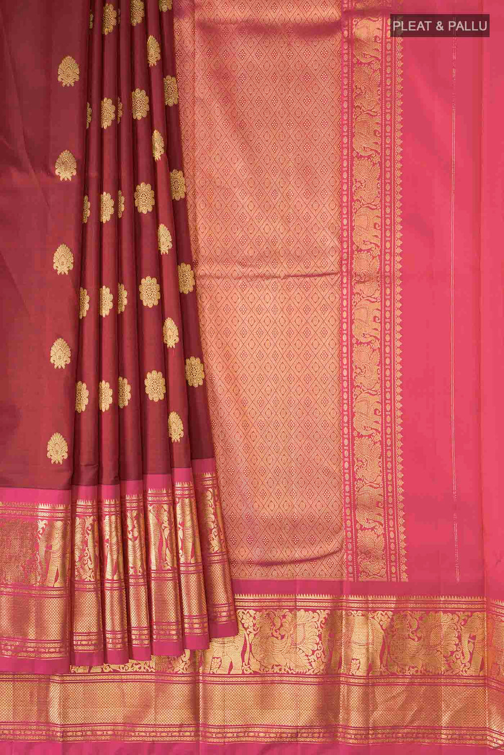 pleats pallu