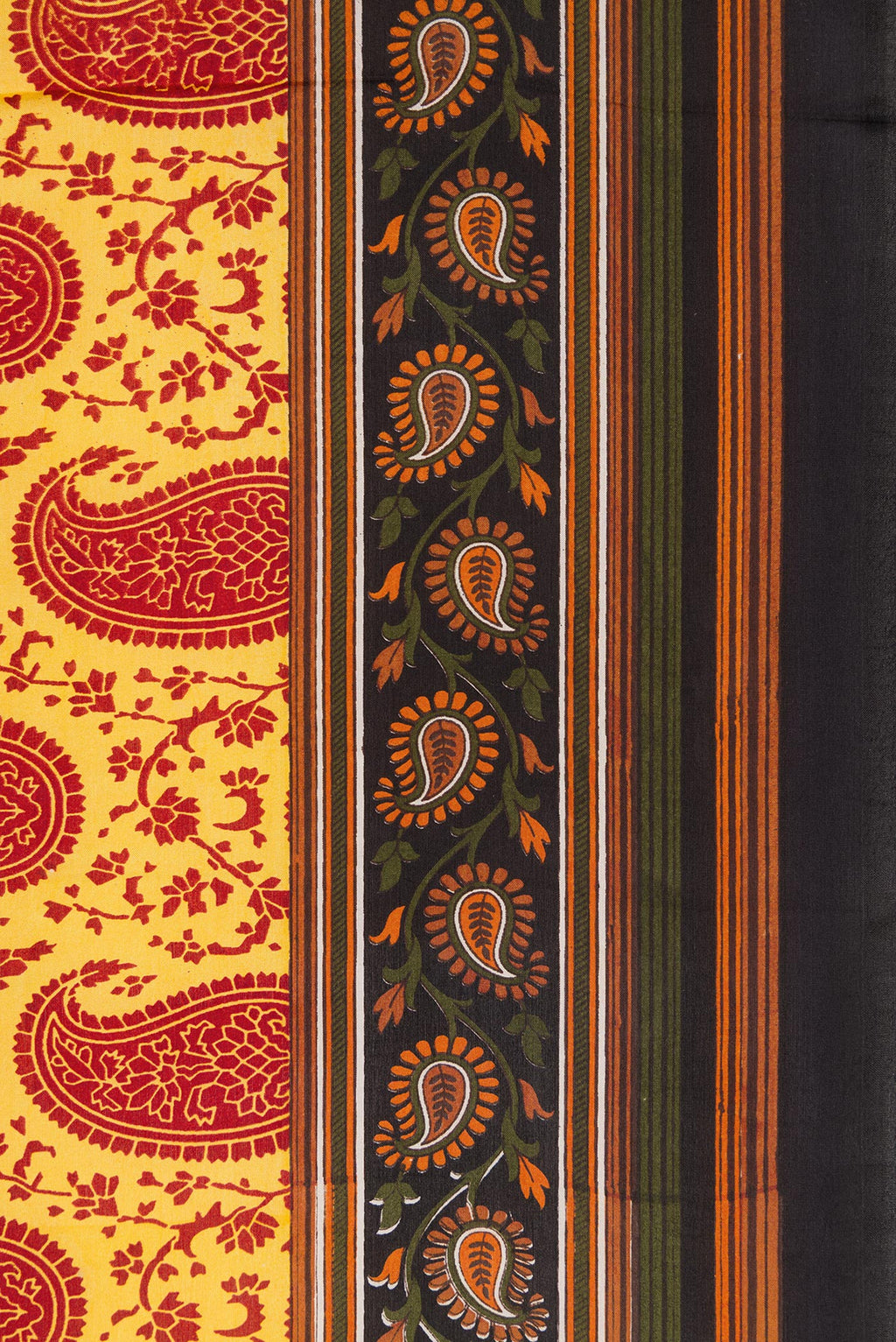 Border image of Yellow Dual Tone Printed Silk Saree with Printed design on the body and Printed Border. 