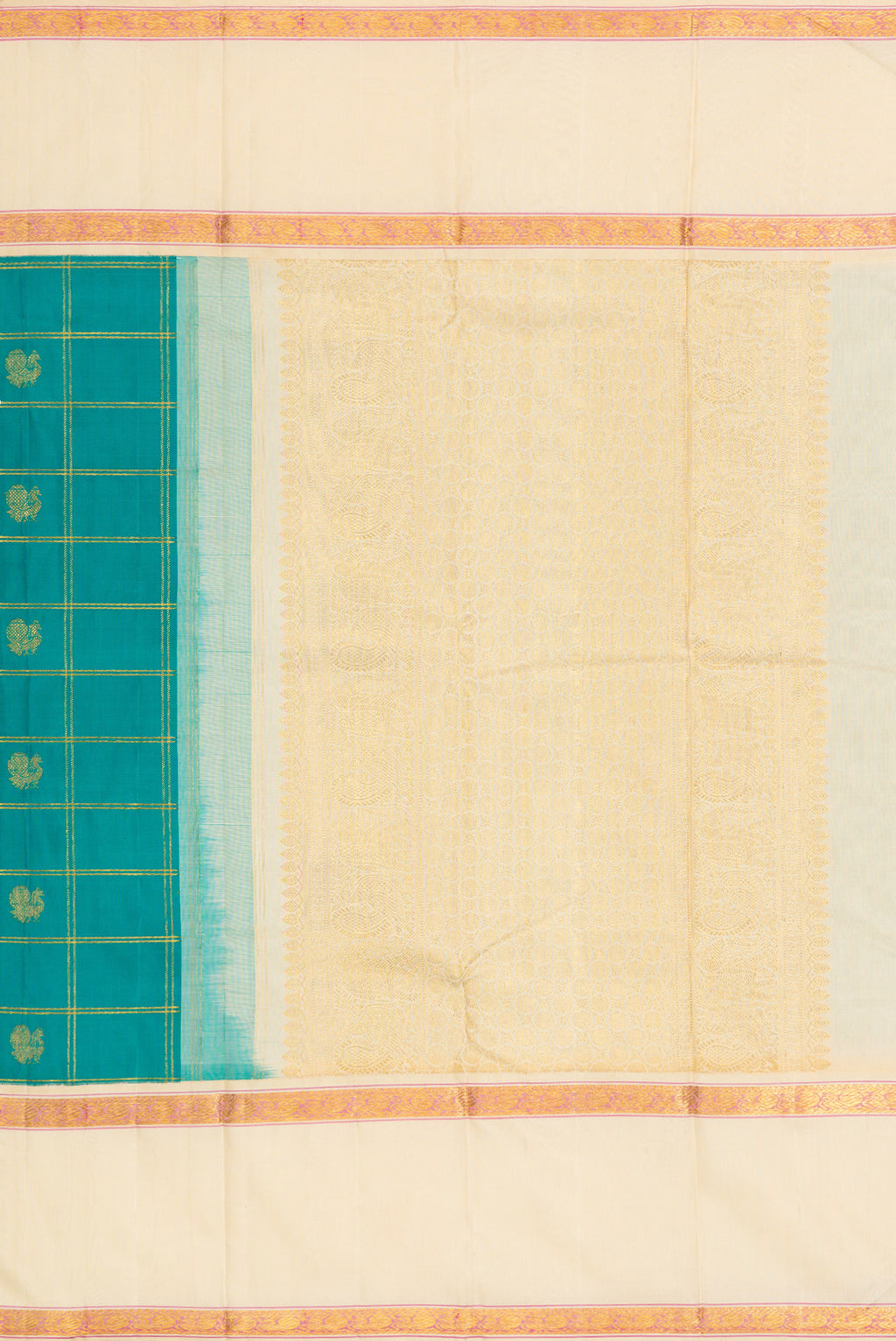 Close up image of the pallu of Green Dual Tone Kanjivaram Silk Saree with Checked design on the body and Zari Border. 