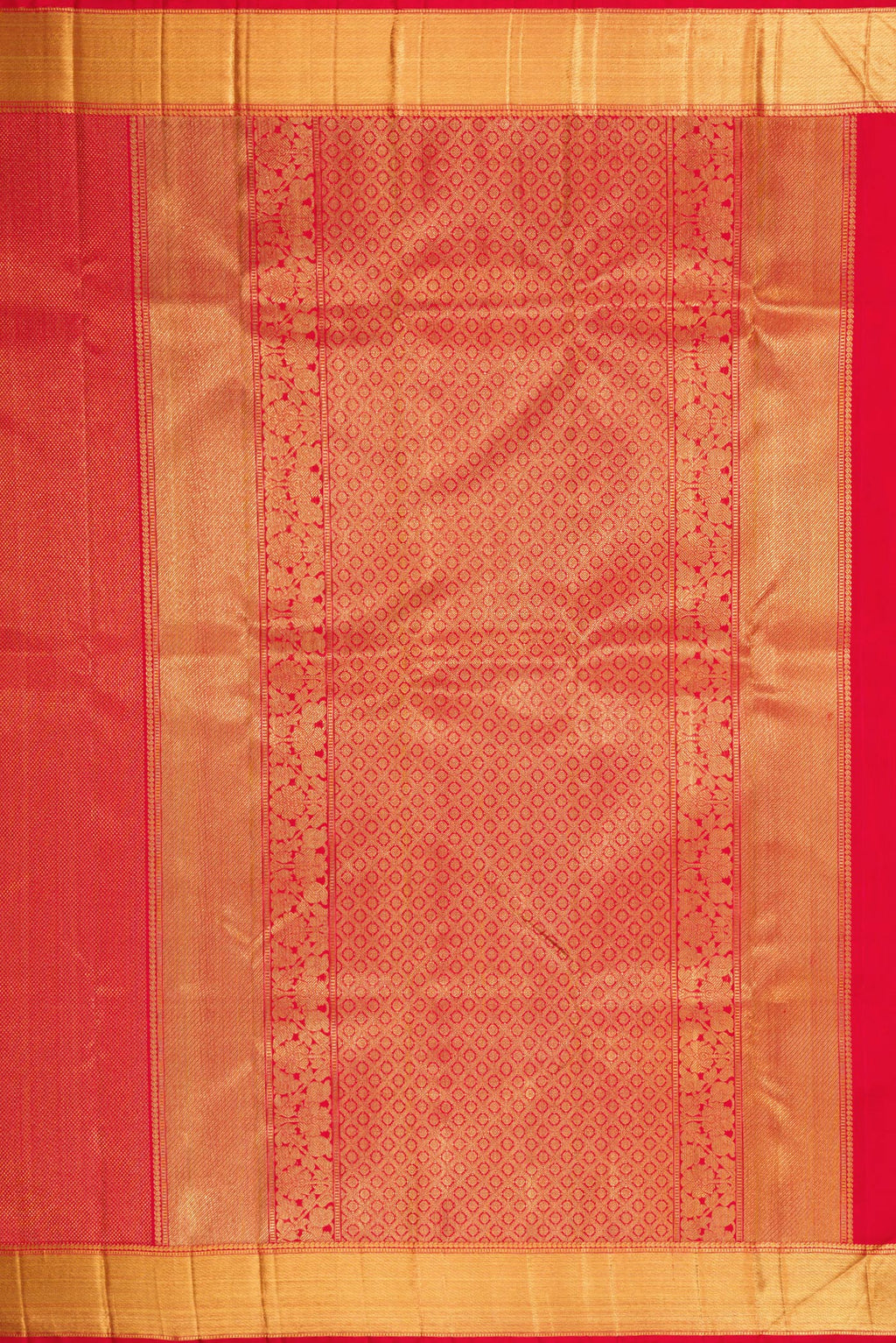 Close up image of the pallu of Pure Silk Pure Zari Red Dual Tone Kanjivaram Saree with Zari Brocade on the body and Zari Border. 