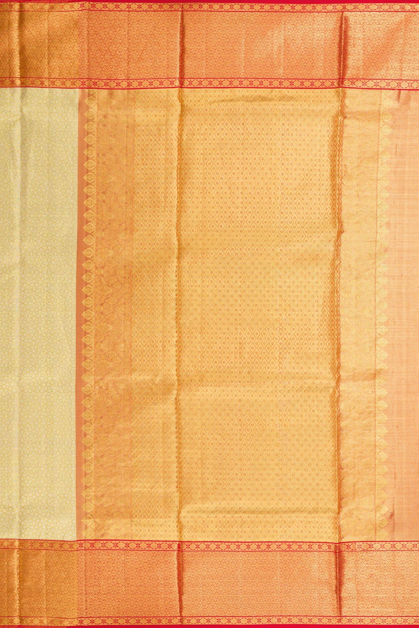 Close up image of the pallu of Gold Dual Tone Kanchipuram Tissue Silk Saree with Zari Brocade on the body and Zari Border. 
