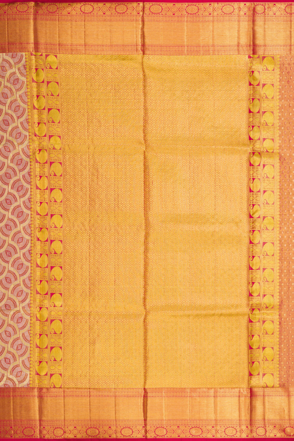 Close up image of the pallu of Gold Dual Tone Kanchipuram Tissue Silk Saree with Zari Brocade on the body and Zari Border. 