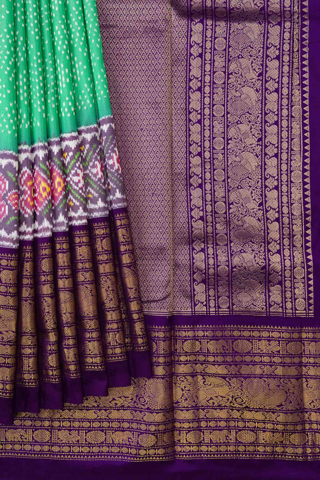 Pleats and pallu of Sea Green Pochampally Silk Saree with Pure Ikat on the body and Zari Border