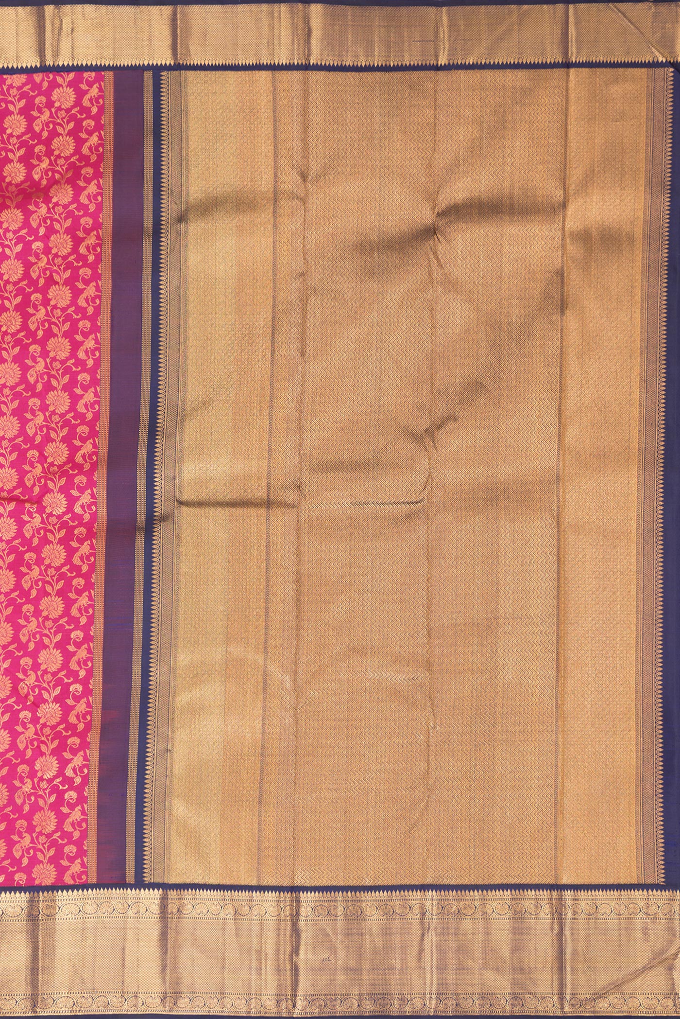 Close up image of the pallu of Pink Dual Tone Kanchipuram Silk Saree with Zari Brocade on the body and Zari Border. 