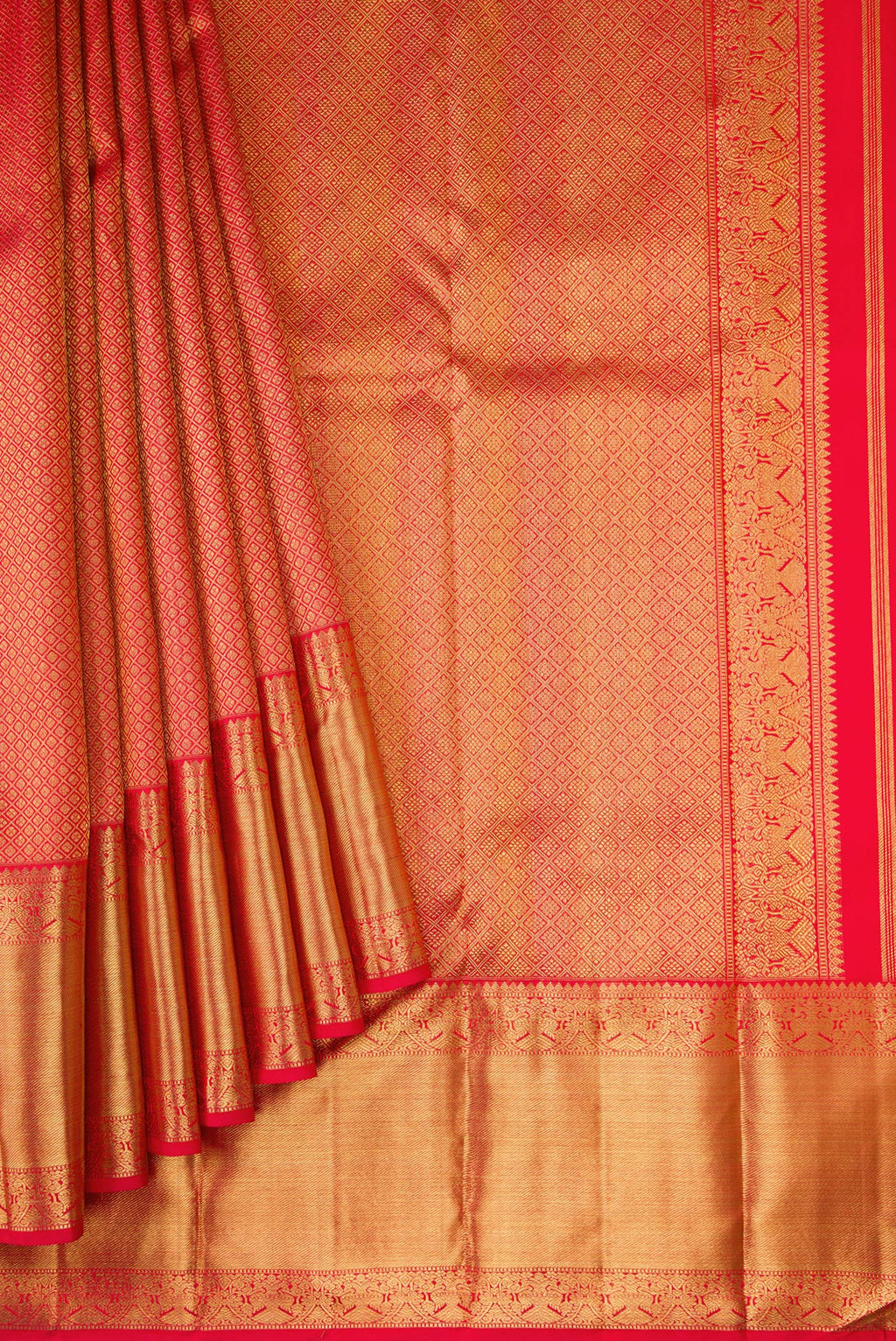 Pleats and pallu of Pure Silk Pure Zari Red Dual Tone Kanjivaram Saree with Zari Brocade on the body and Zari Border. 