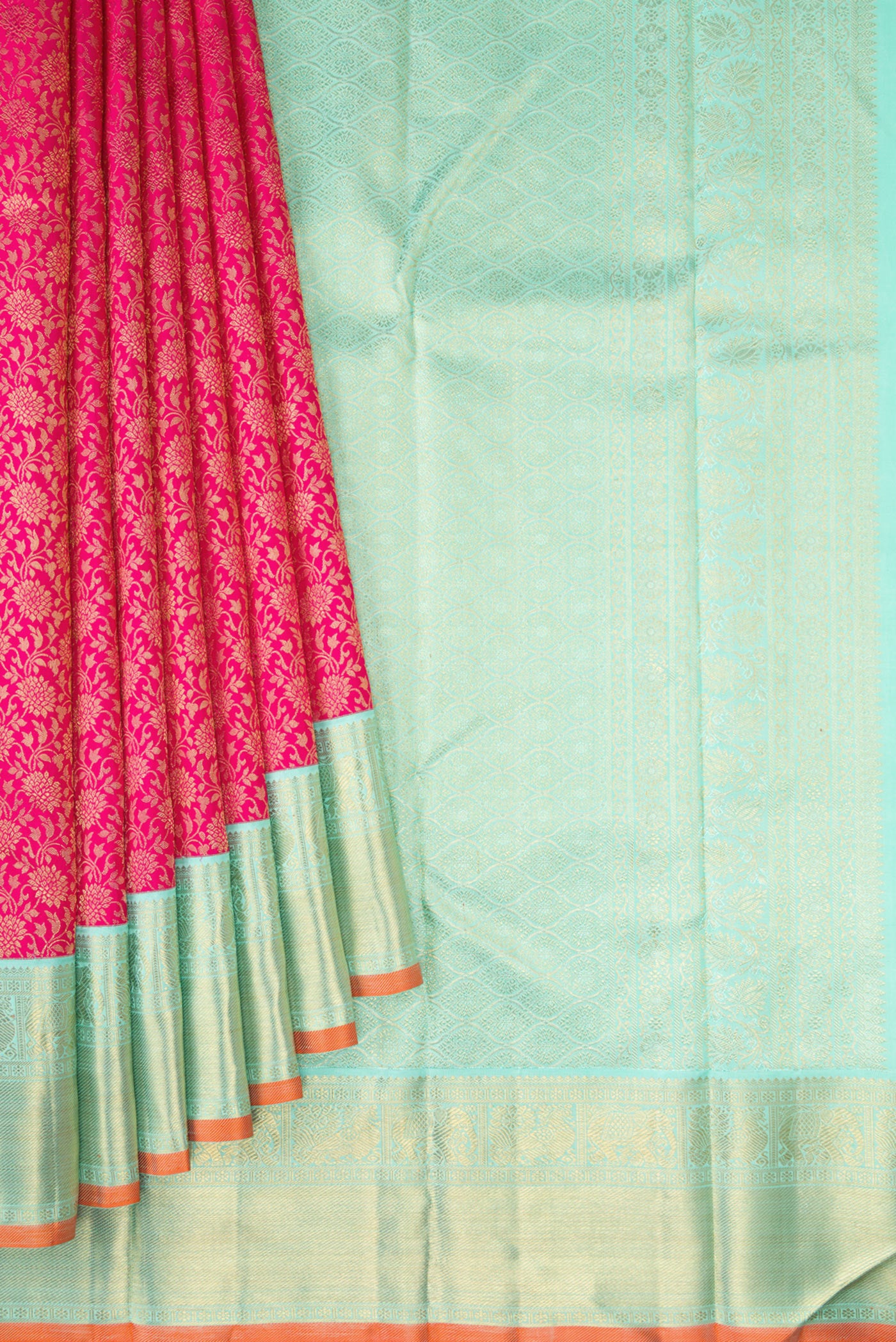 Pleats and pallu of Pure Silk Pure Zari Dark Pink Dual Tone Kanjivaram Saree with Zari Brocade on the body and Zari Border. 