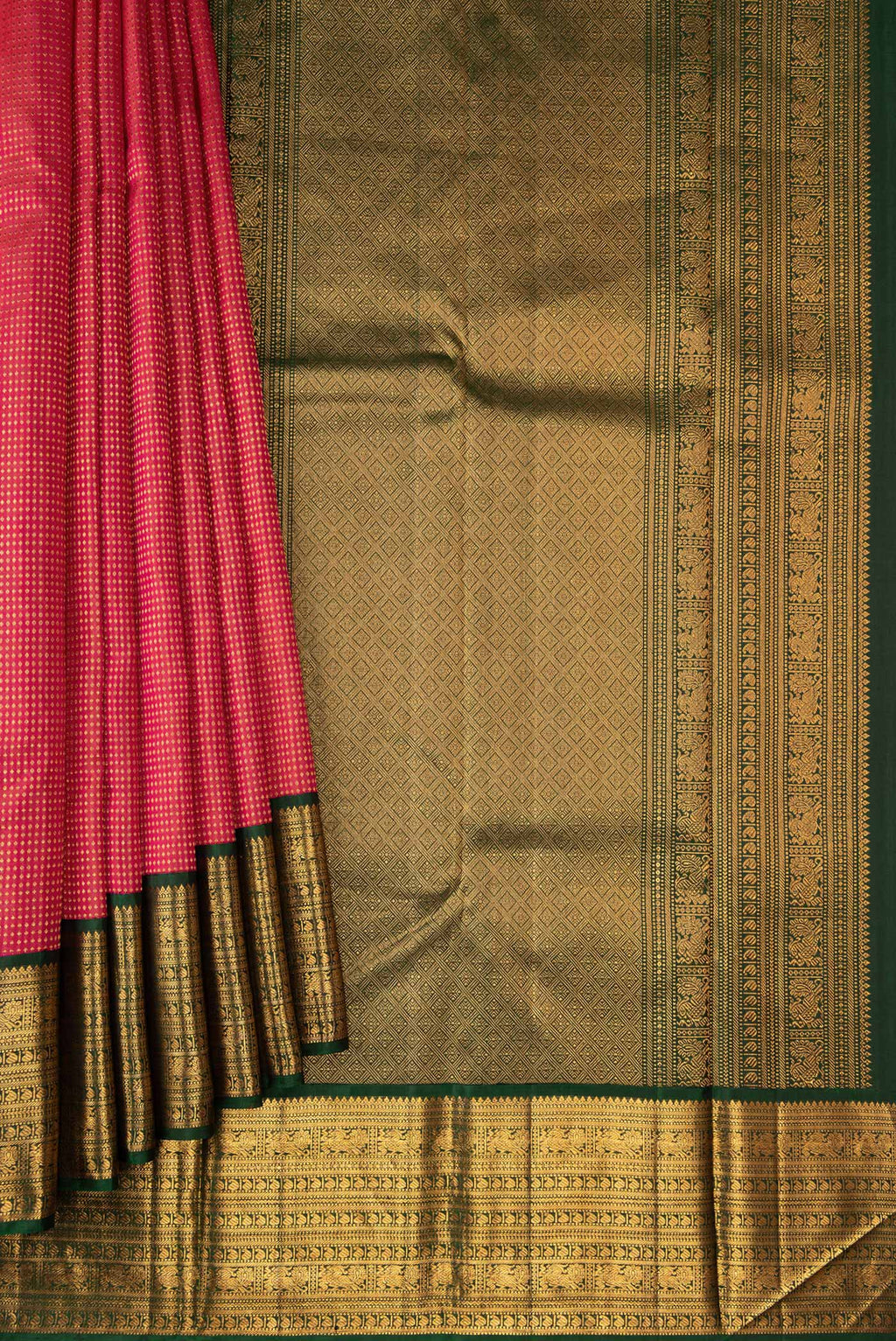 Pleats and pallu of Dark Pink Dual Tone Kanjivaram Silk Saree with Stripes on the body and Zari Border. 