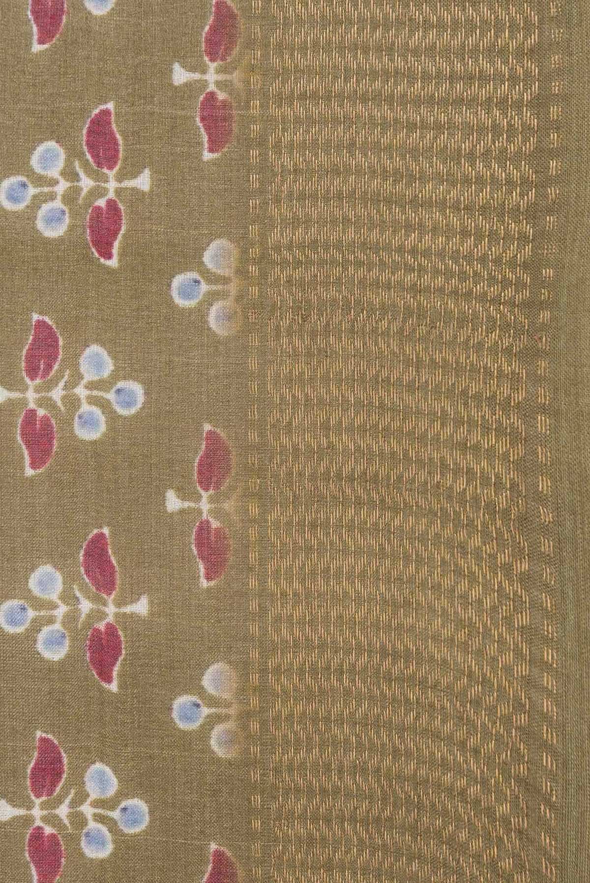 Border image of Mehandi Green Dual Tone Tussar Saree with Printed design on the body and Zari Border