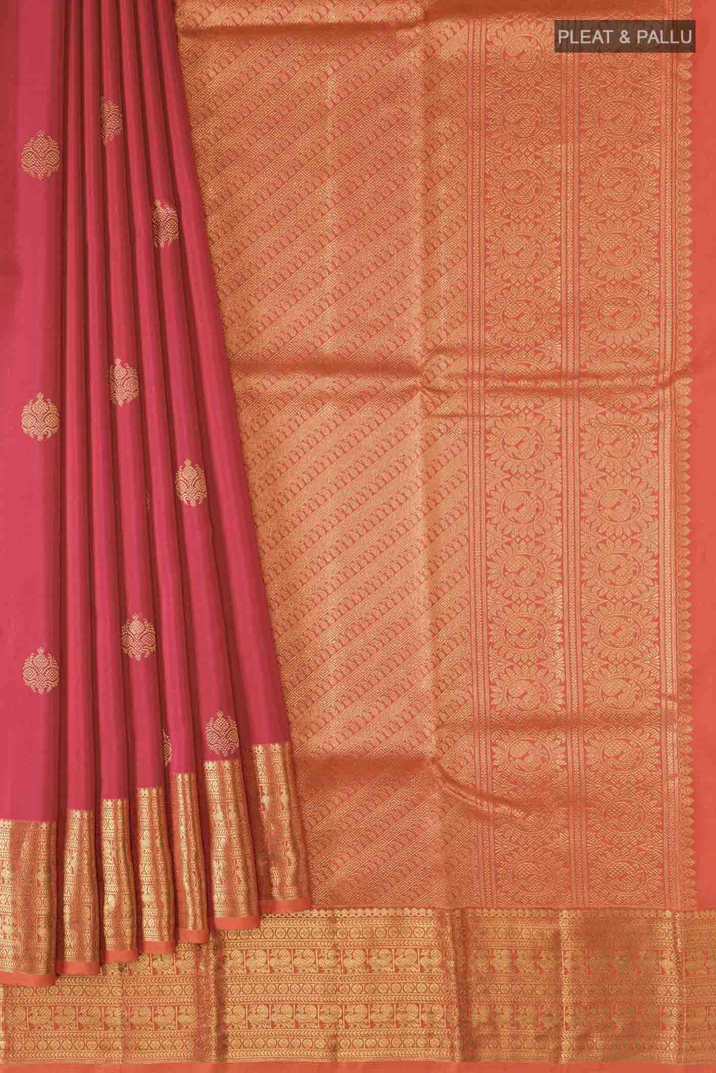 pleats pallu