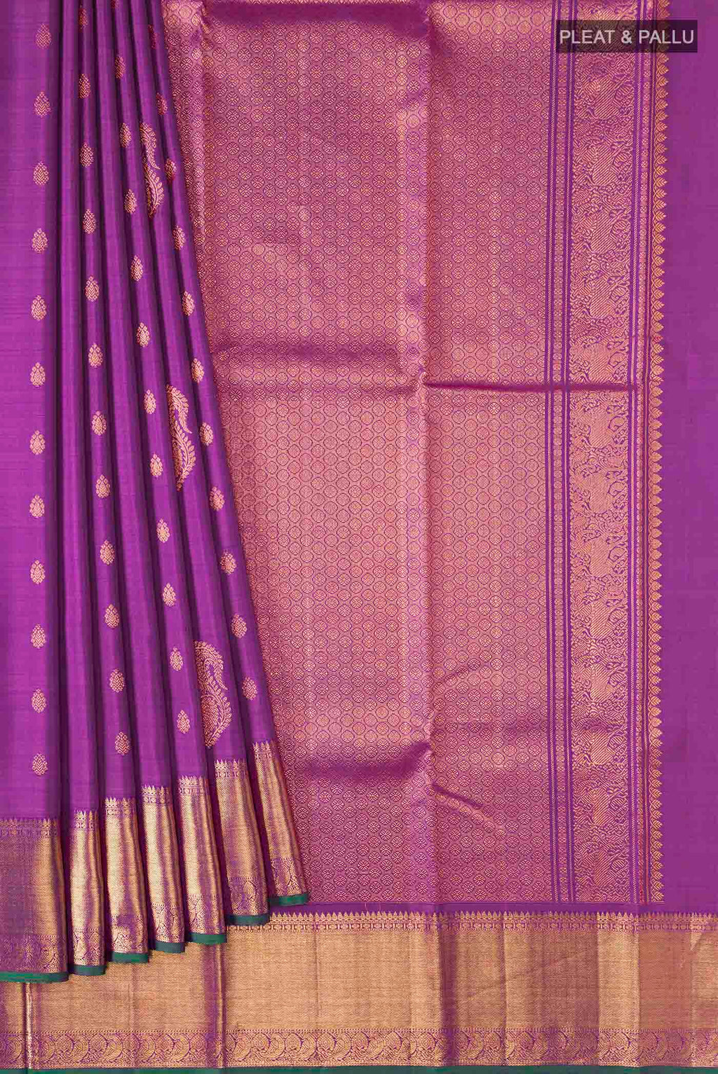 pleats pallu