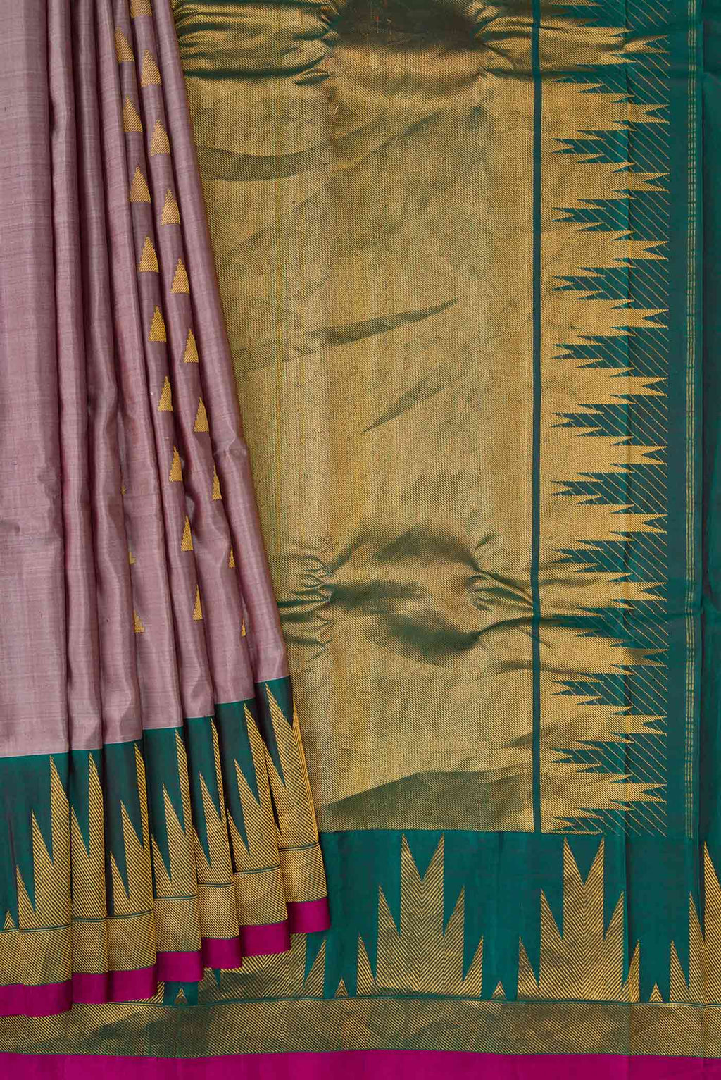Pleats and pallu of Lavender Gadwal Silk Saree with Zari Butta on the body and Temple Border