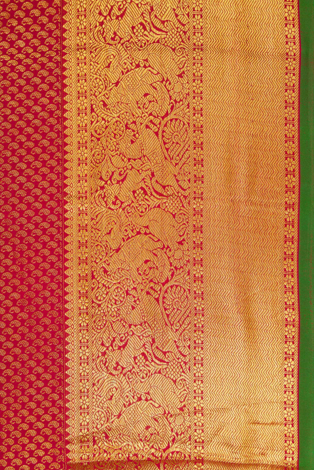 Border image of Maroon Dual Tone Kanjivaram Silk Saree with Zari Brocade on the body and Zari Border. 