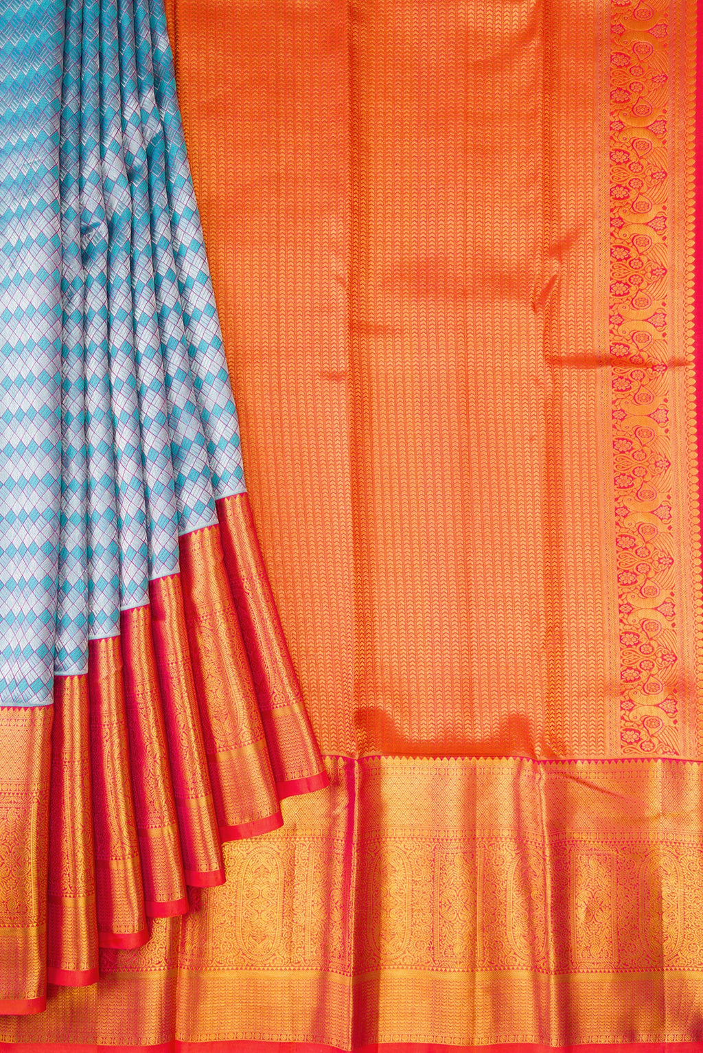 Pleats and pallu of Sky Blue Dual Tone Kanchipuram Silk Saree with Zari Brocade on the body and Zari Border. 