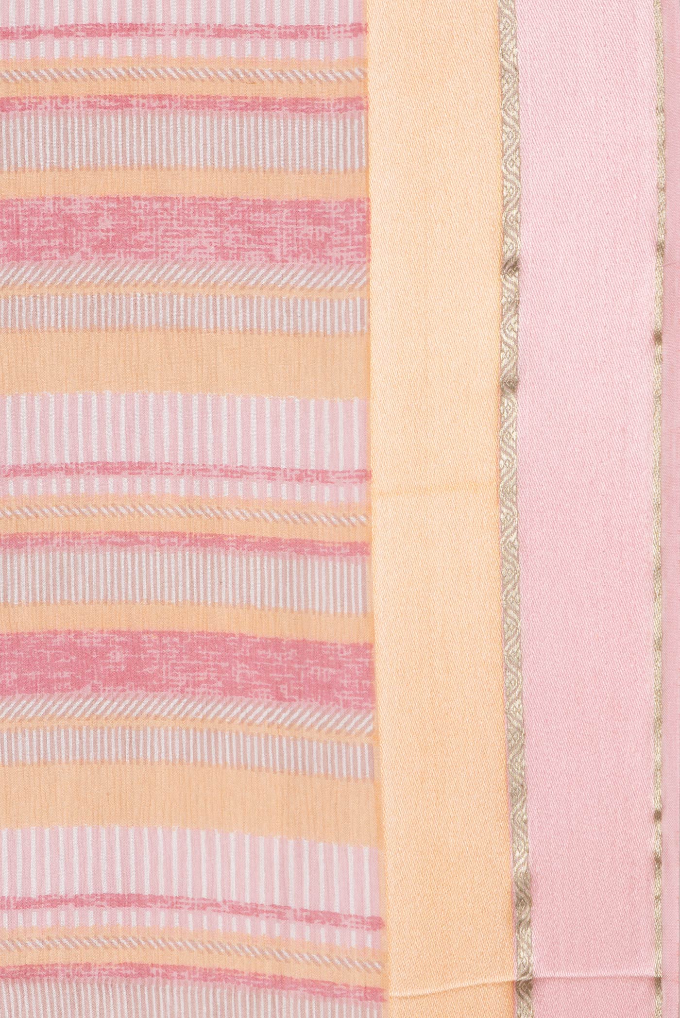 Border image of Pink Dual Tone Mysore Chiffon Saree with Printed design on the body and Zari Border. 