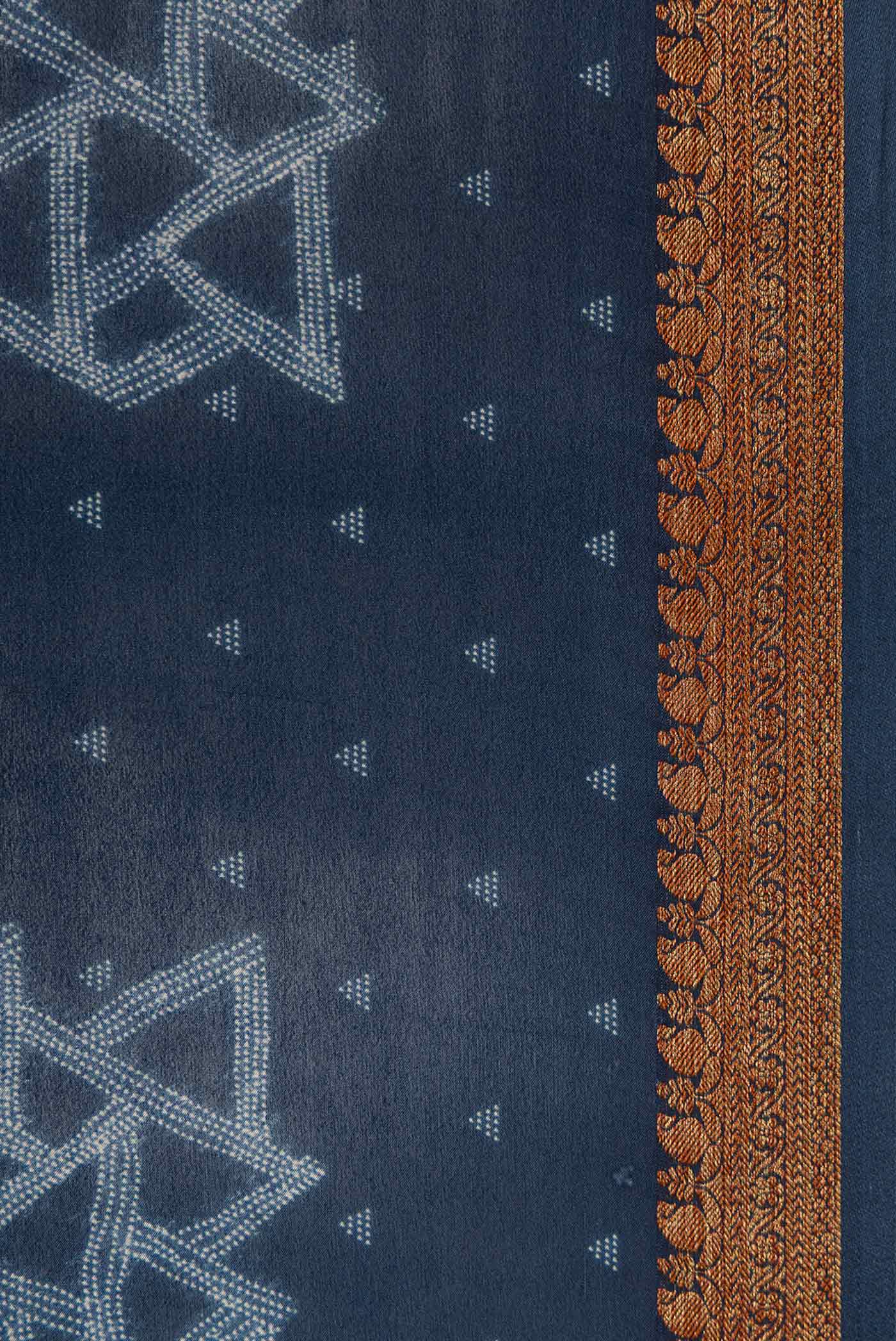 Border image of Navy Blue Dual Tone Mysore Crepe Saree with Printed design on the body and Zari Border. 