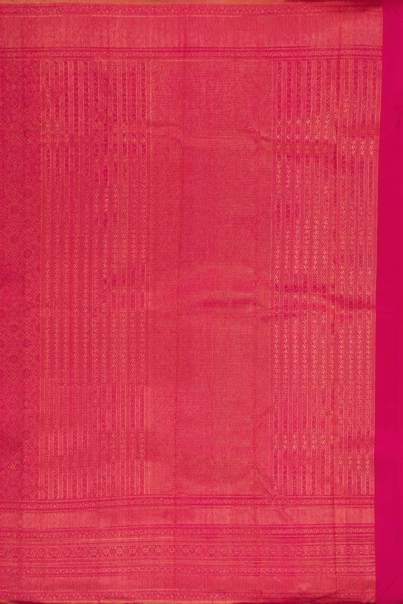 Close up image of the pallu of Pink Kanchipuram Silk Saree with Zari Brocade on the body and Fancy Border. 