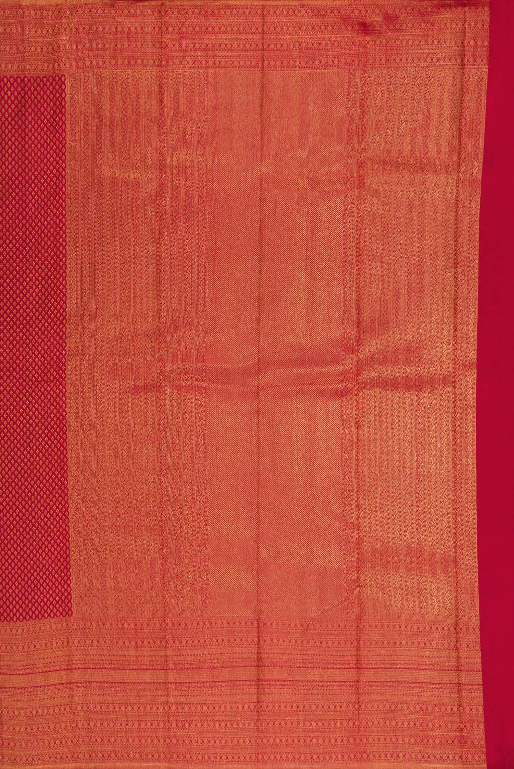 Close up image of the pallu of Red Kanchipuram Silk Saree with Zari Brocade on the body and Fancy Border. 