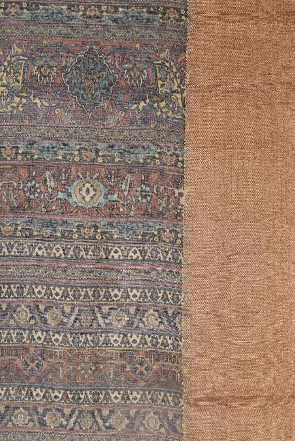 Border image of Grey Dual Tone Tussar Silk Saree with Printed design on the body and Zari Border. 